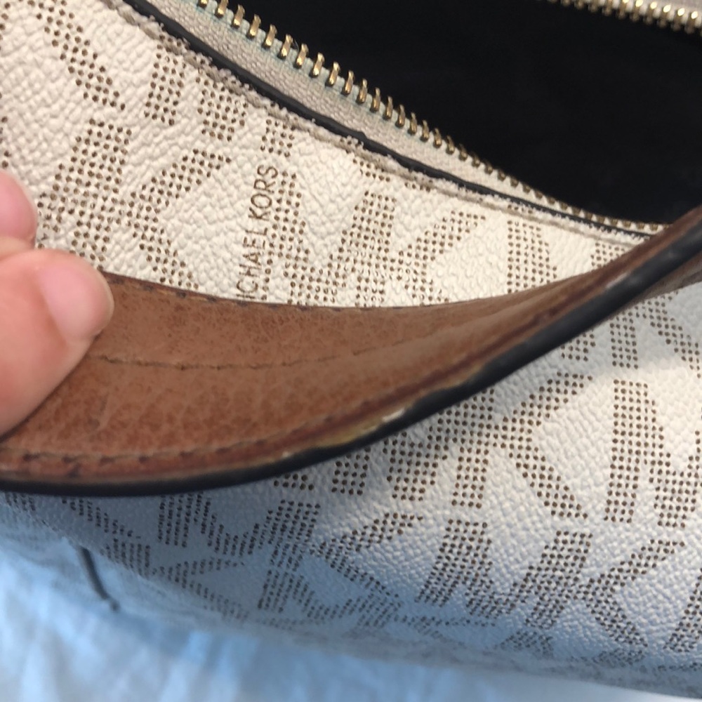 🚫SOLD on Ⓜ️ercari🚫Authentic Michael Kors Purse - Picture 14 of 16